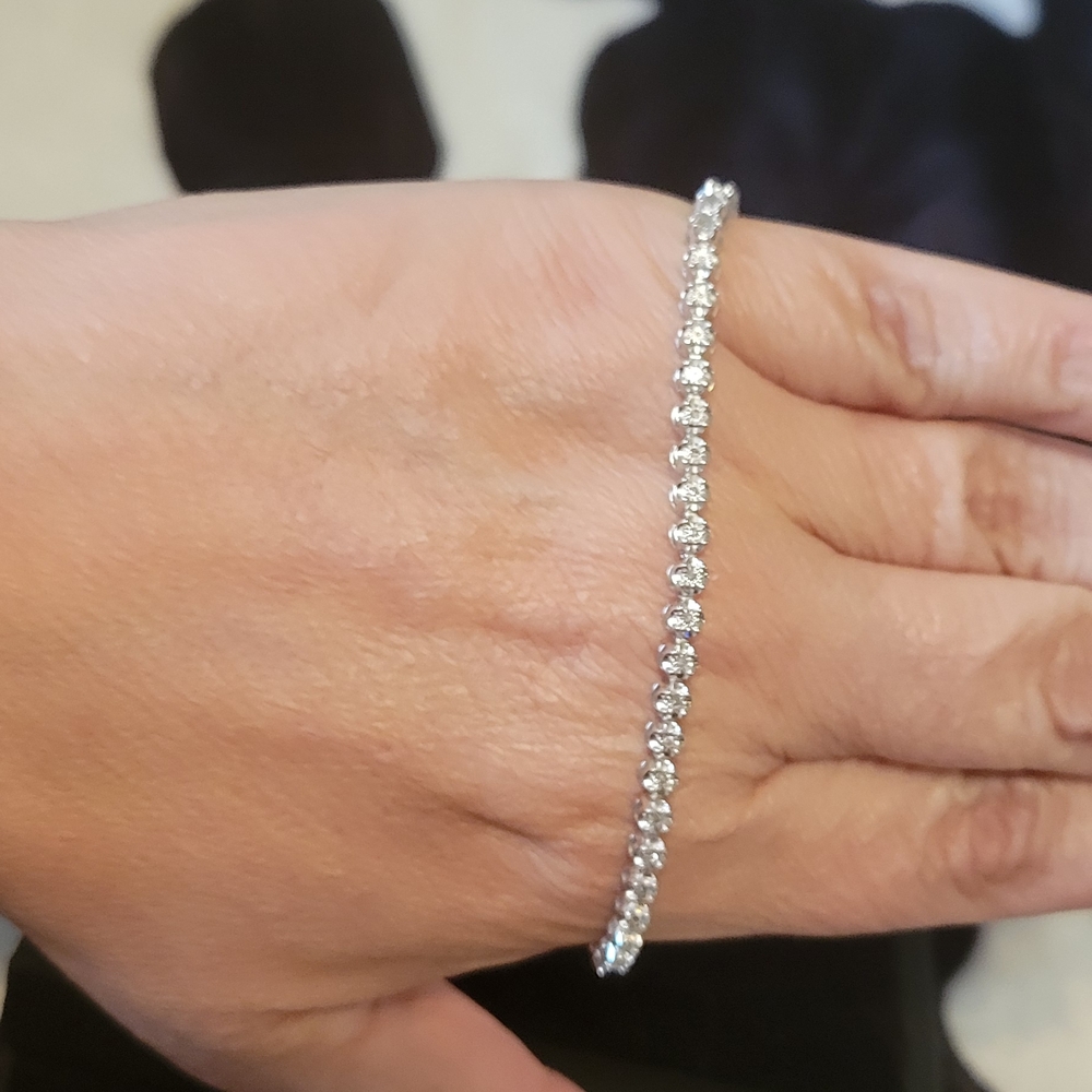 Kay Jewelers Silver Diamond Bracelet